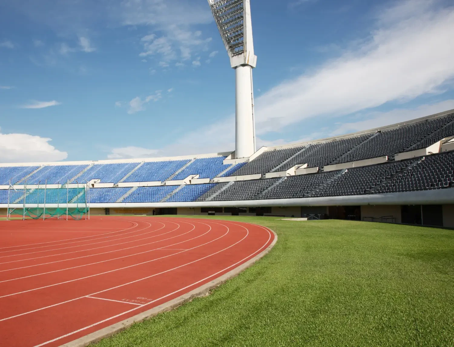 Top 6 Factors to Consider When Choosing Sports Flooring